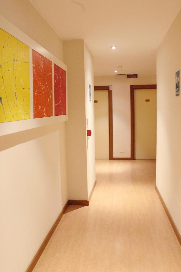 Hotel Oasi Tortona Ngoại thất bức ảnh